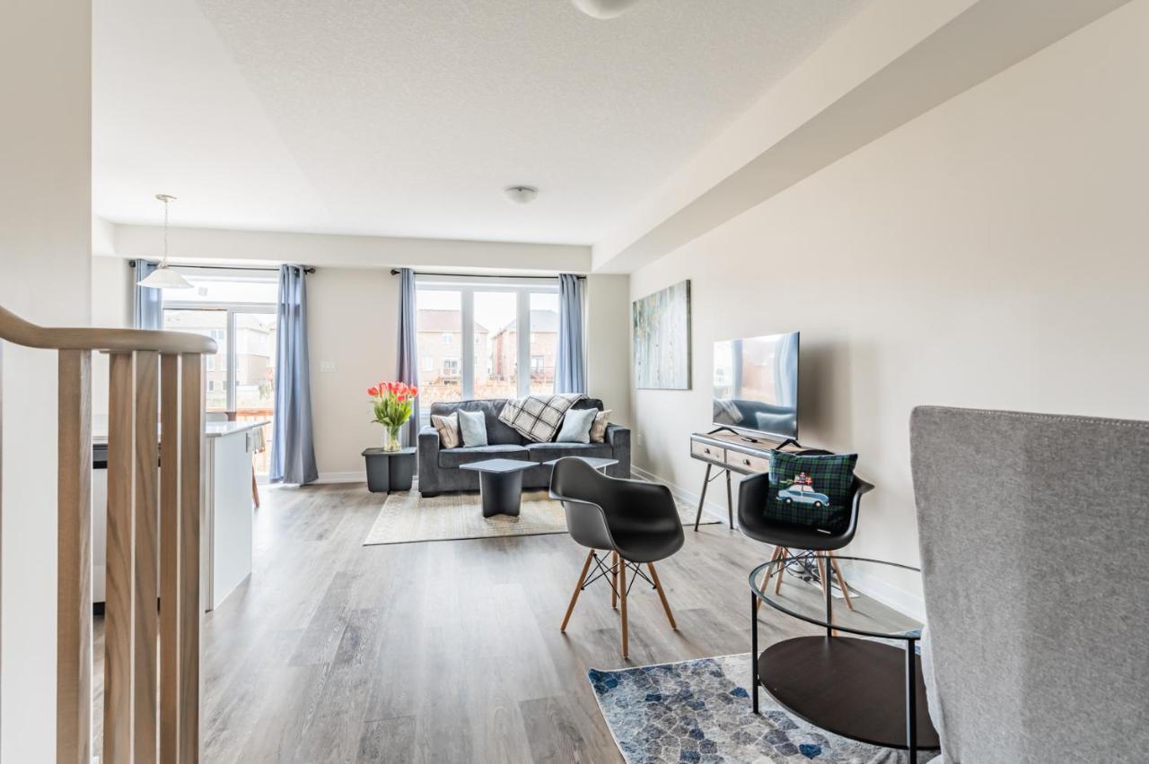 Luxury Townhouse Close To Fairview Casino In Niagara Falls Villa ภายนอก รูปภาพ