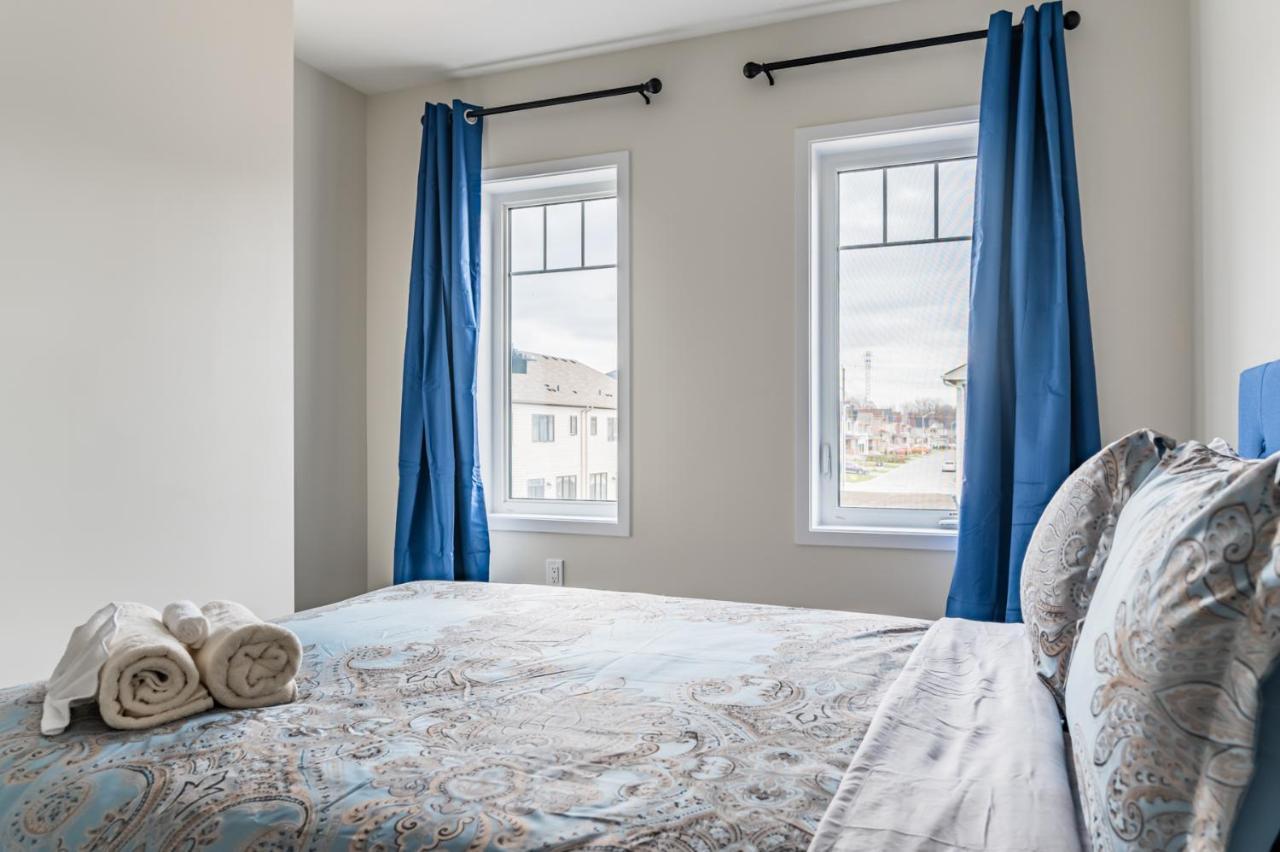 Luxury Townhouse Close To Fairview Casino In Niagara Falls Villa ภายนอก รูปภาพ
