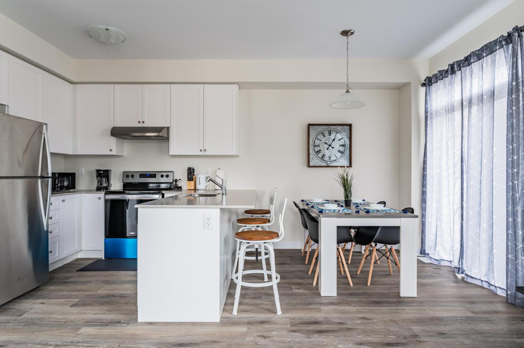 Luxury Townhouse Close To Fairview Casino In Niagara Falls Villa ภายนอก รูปภาพ