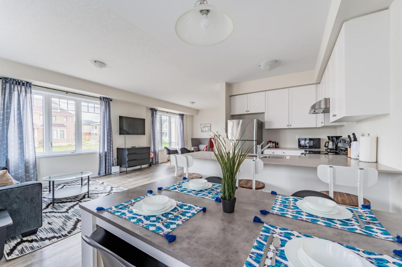 Luxury Townhouse Close To Fairview Casino In Niagara Falls Villa ภายนอก รูปภาพ